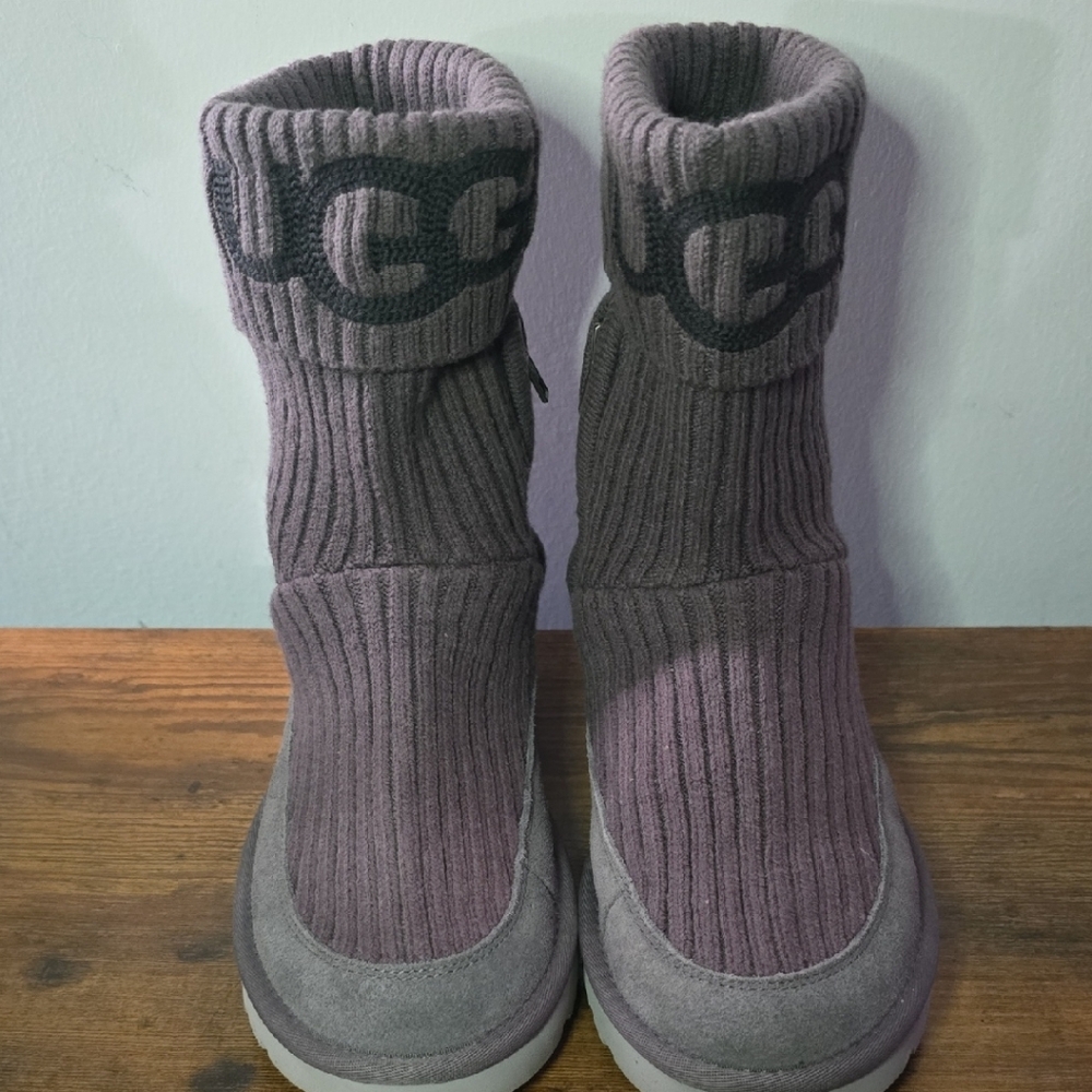 UGG Gray Knit Winter Boots
